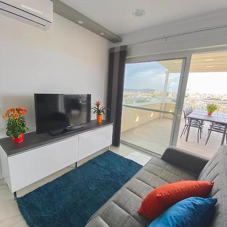 Apartamento The Blue Mill Penthouse With Beautiful Views Naxxar Exterior foto
