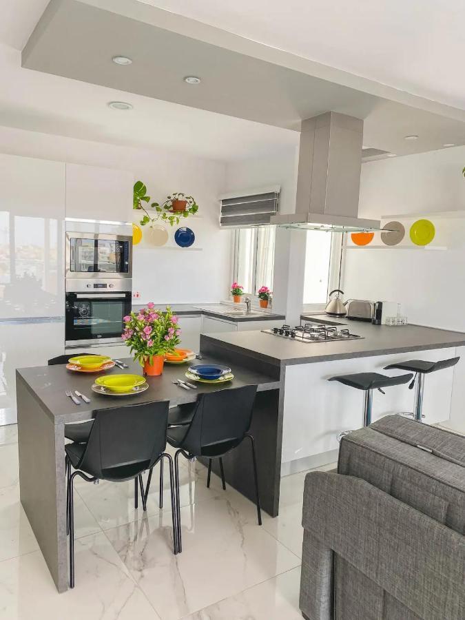 Apartamento The Blue Mill Penthouse With Beautiful Views Naxxar Exterior foto